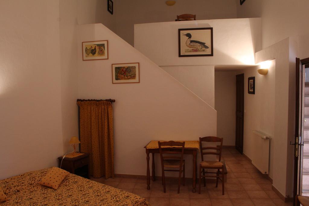 Ferme De Sejour Rebuffel Vila La Roque-Esclapon Exterior foto